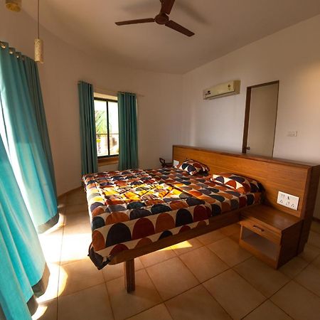 Villa Infinity By The Sea Murud  Eksteriør bilde