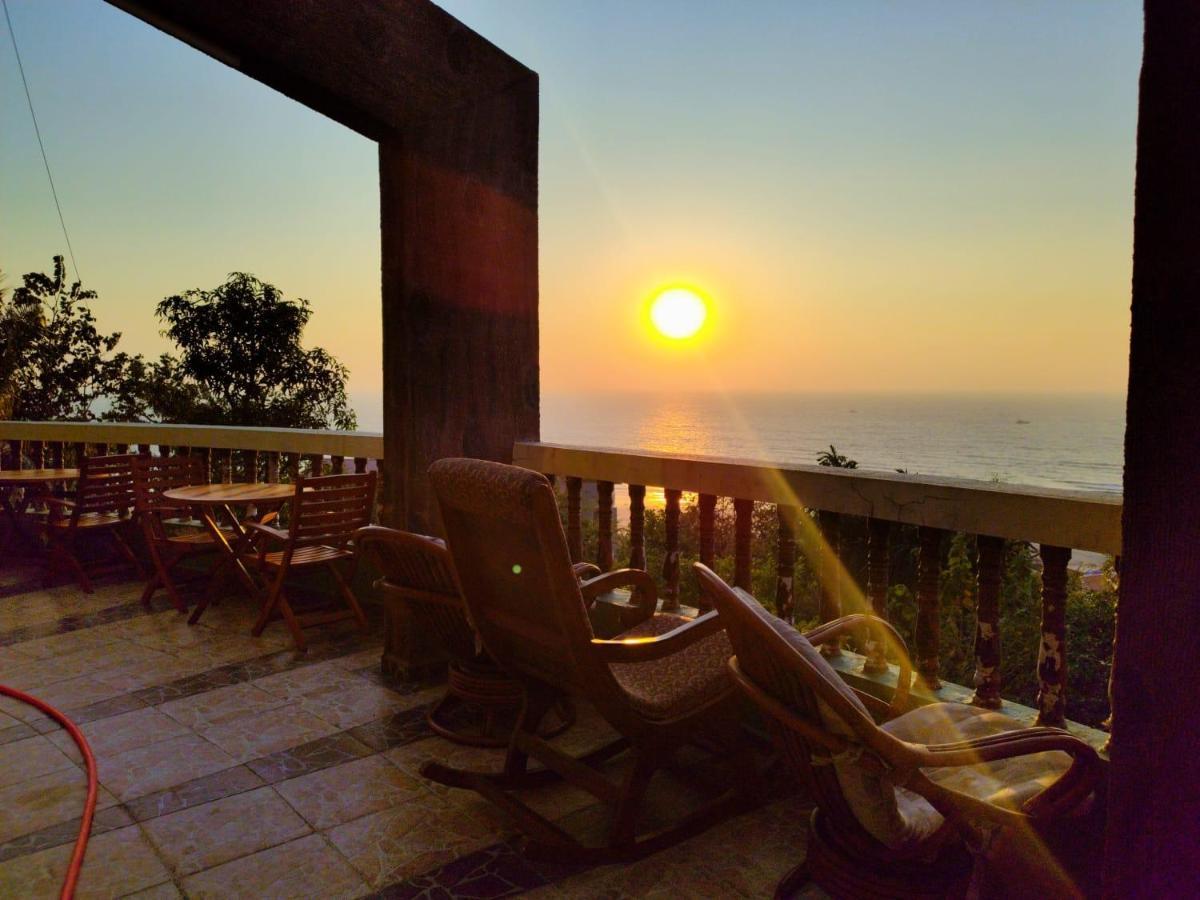 Villa Infinity By The Sea Murud  Eksteriør bilde