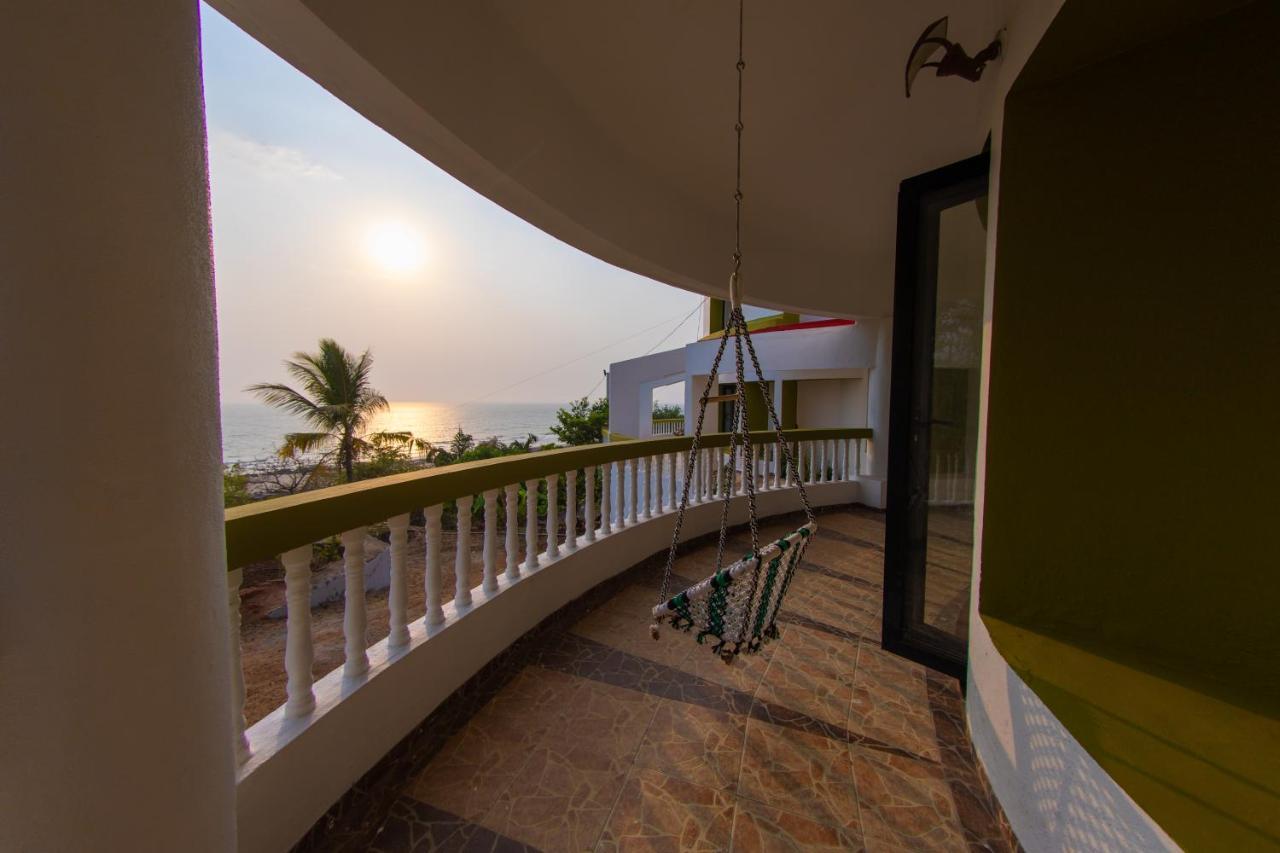 Villa Infinity By The Sea Murud  Eksteriør bilde