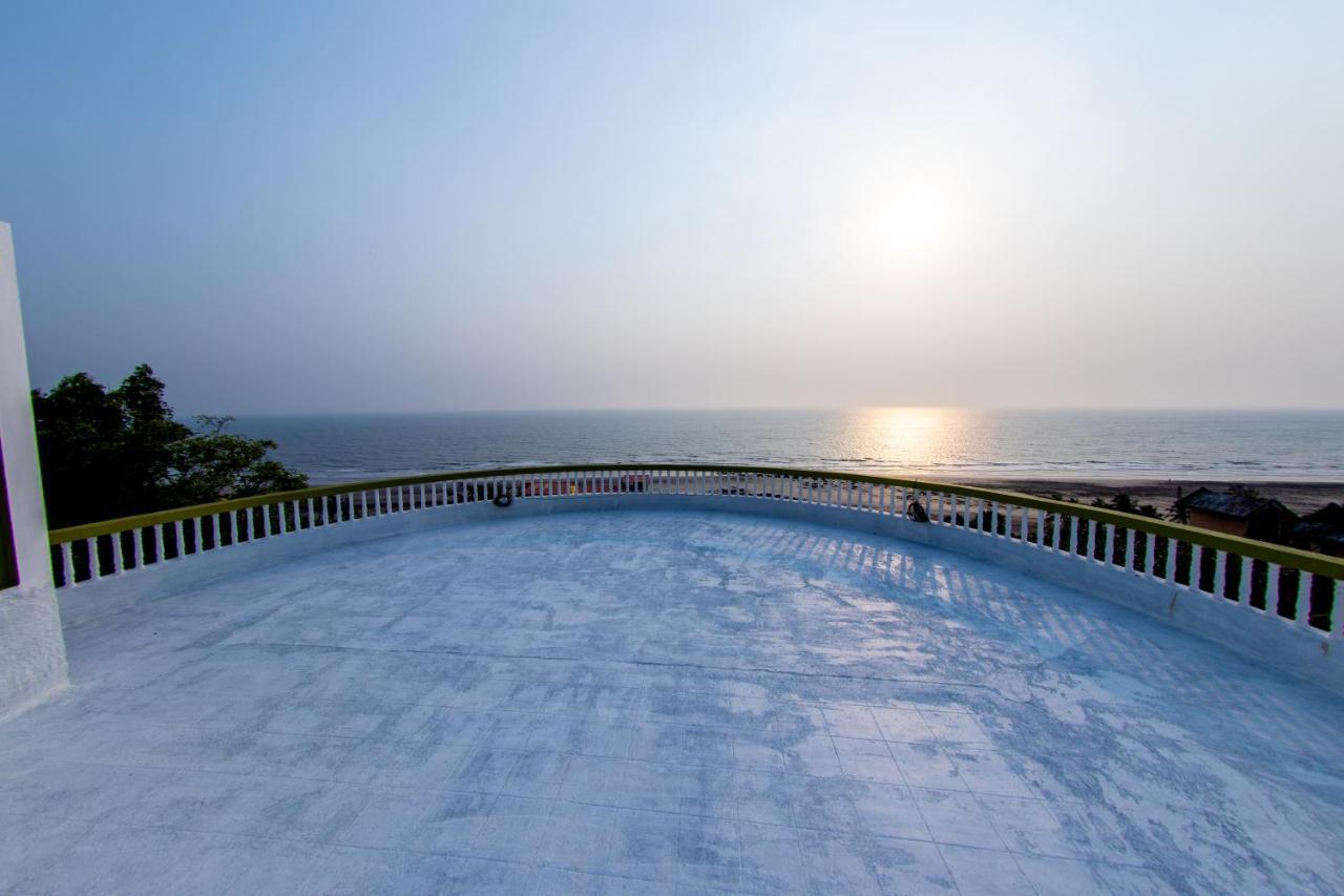 Villa Infinity By The Sea Murud  Eksteriør bilde